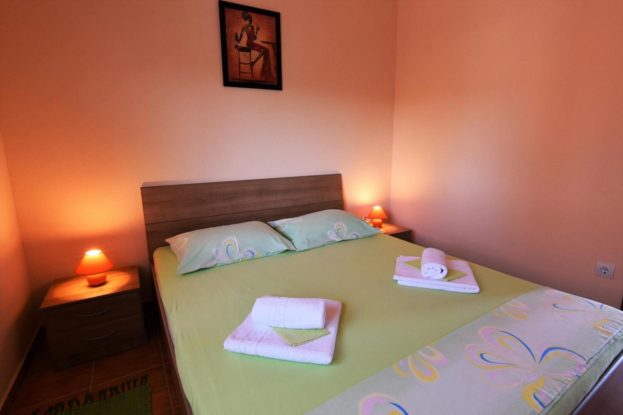 Apartmani Natasa Nino Jezera, Murter Habitación foto